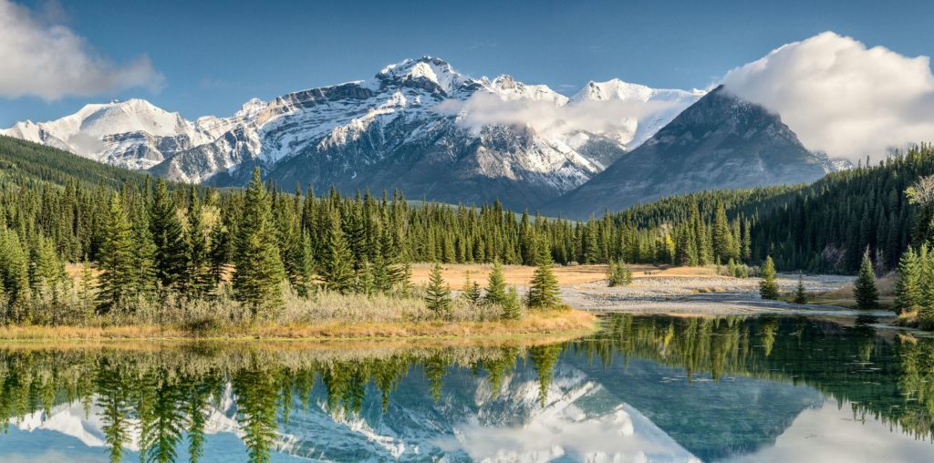 Rondreis Canada, West-Canada, Alberta, banff nationaal park, bergen en meer in de herfst header